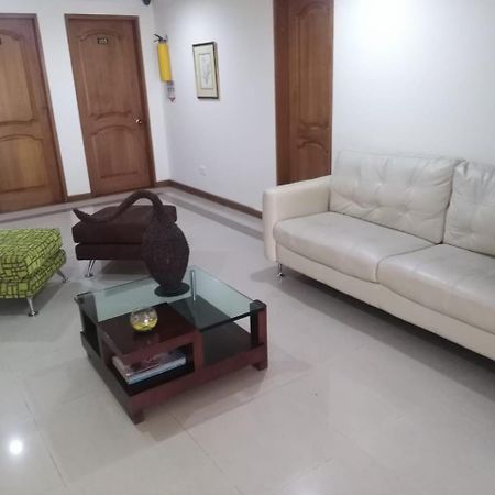 Hotel Casa La Riviera Богота Экстерьер фото