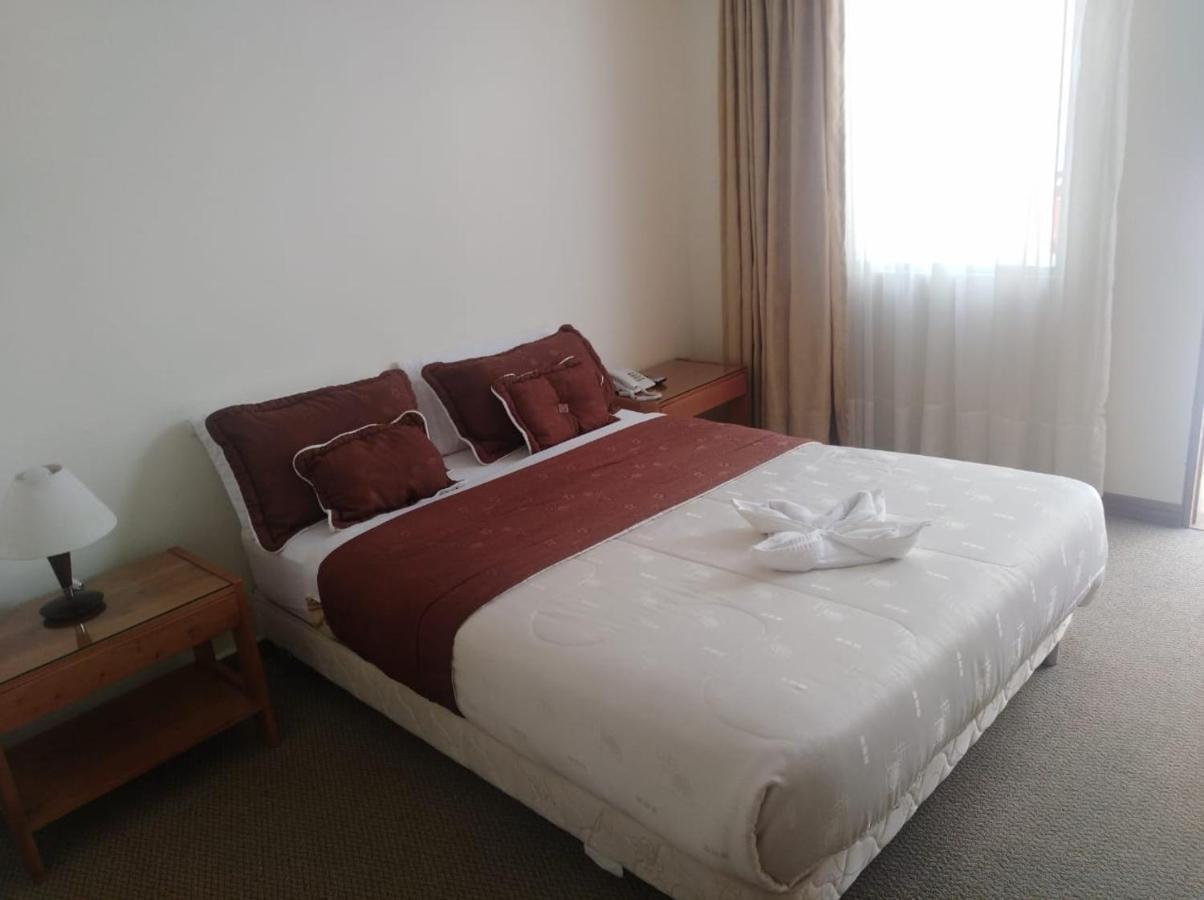 Hotel Casa La Riviera Богота Экстерьер фото