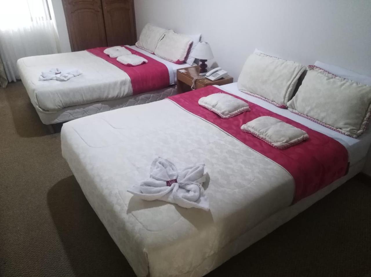 Hotel Casa La Riviera Богота Экстерьер фото