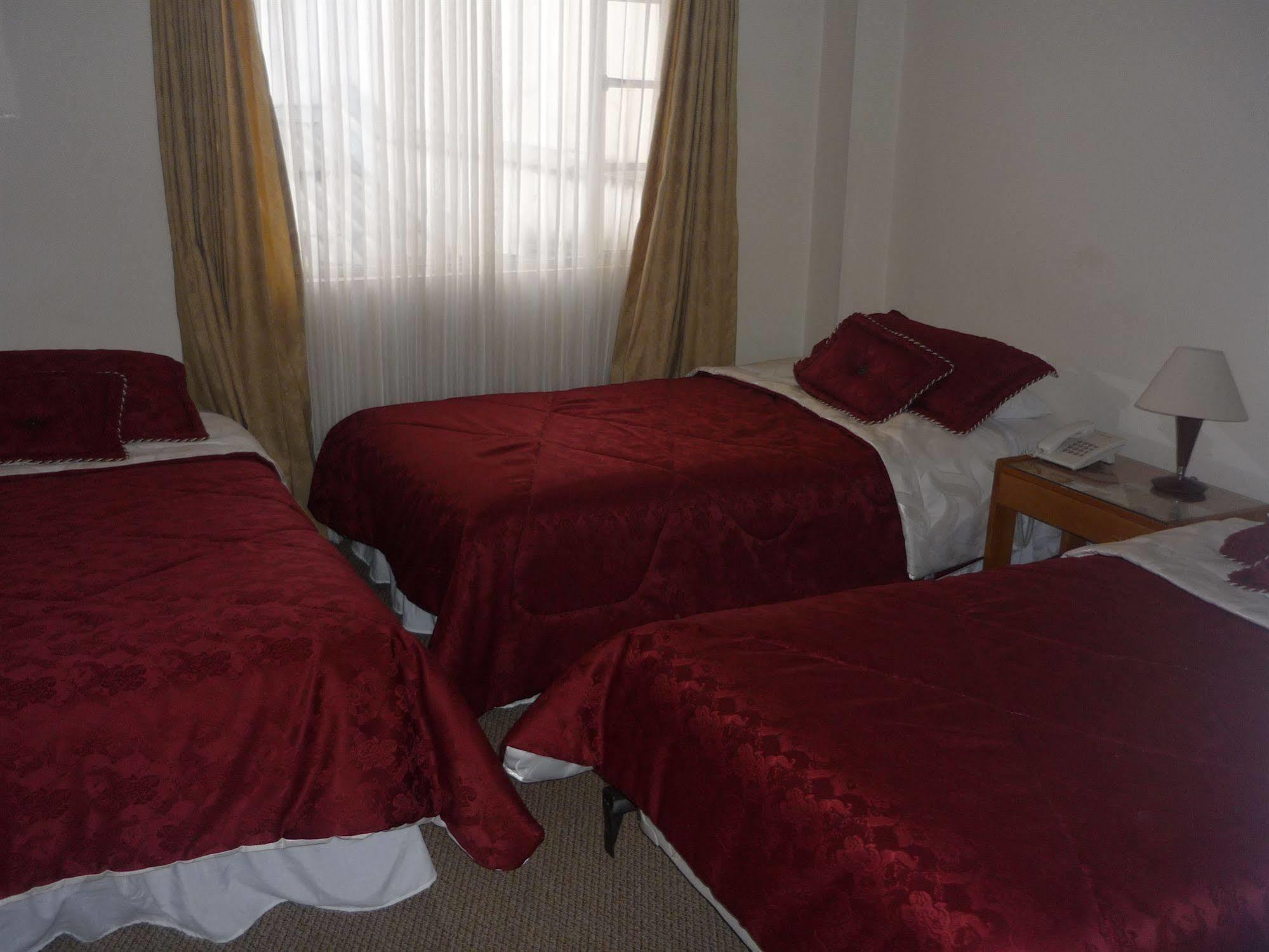 Hotel Casa La Riviera Богота Экстерьер фото